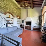 Rent 3 bedroom house of 120 m² in Bagno a Ripoli