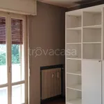 Rent 4 bedroom apartment of 95 m² in Colorno