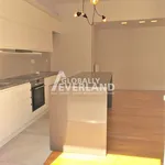 Rent 3 bedroom apartment of 112 m² in Athens