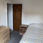 Rent 3 bedroom house in Hull