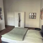 Rent a room of 120 m² in Berlin