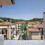 Affitto 3 camera casa di 109 m² in Verona