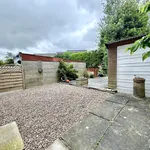 Rent 4 bedroom house in Kirklees