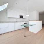 Appartement de 76 m² avec 1 chambre(s) en location à Brussels