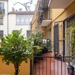 Rent 1 bedroom apartment of 50 m² in milan