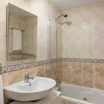 Rent 1 bedroom apartment of 38 m² in Benalmádena