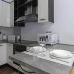 Rent 1 bedroom apartment of 42 m² in milan