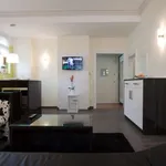 Rent 1 bedroom apartment of 44 m² in stuttgart