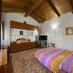 Rent 5 bedroom house of 258 m² in Vigarano Mainarda