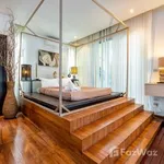 Rent 3 bedroom house of 330 m² in Phuket