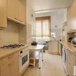 Rent 2 bedroom apartment in Ixelles