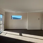 Rent 4 bedroom house in Wellington