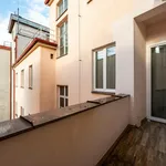 Rent 5 bedroom apartment of 244 m² in Capital City of Prague