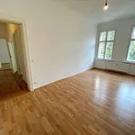 Rent 5 bedroom apartment of 148 m² in Berlin