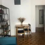 Rent 2 bedroom apartment of 43 m² in Paris