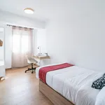 Rent 5 bedroom apartment in Valencia