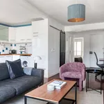 Appartement de 538 m² avec 1 chambre(s) en location à Paris