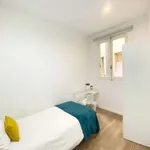 Rent a room in Madrid