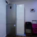 Rent a room of 14 m² in Madrid