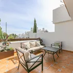 Alquilo 3 dormitorio apartamento de 212 m² en Marbella