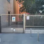 Affitto 3 camera appartamento di 66 m² in Milan