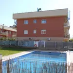 Rent 3 bedroom apartment of 85 m² in Tarragona']