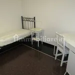 Rent 5 bedroom apartment of 107 m² in Genoa