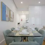 Rent 2 bedroom apartment of 110 m² in porto