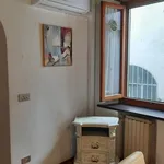 Rent 1 bedroom apartment of 45 m² in Montevarchi