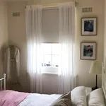 Rent 3 bedroom apartment in Elwood