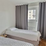Appartement de 950 m² avec 3 chambre(s) en location à Paris