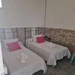 Alquilo 3 dormitorio apartamento de 65 m² en Badalona