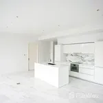 Rent 2 bedroom apartment of 130 m² in Bangkok