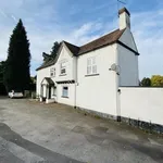 Rent 2 bedroom flat in South Staffordshire