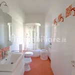 Rent 2 bedroom apartment of 80 m² in Genoa