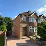 Rent 6 bedroom house in South East England