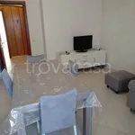 Affitto 4 camera appartamento di 108 m² in Catania