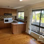 Rent 3 bedroom apartment in Melbourne