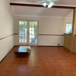 Rent 3 bedroom house in Lathlain