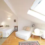 Rent 1 bedroom apartment of 75 m² in lisbon