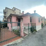 Rent 4 bedroom house of 95 m² in Bordighera