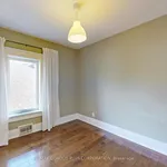 Maison de 1808 m² avec 3 chambre(s) en location à Toronto (Runnymede-Bloor West Village)