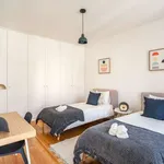 Rent 3 bedroom apartment in lisbon