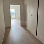 Appartement de 70 m² avec 3 chambre(s) en location à Chelles