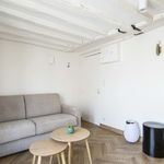 Rent 1 bedroom apartment of 194 m² in Paris