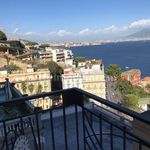 Affitto 1 camera appartamento di 90 m² in Naples