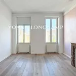 Appartement de 74 m² avec 3 chambre(s) en location à Marseille