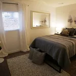 Rent 2 bedroom apartment in Los Angeles