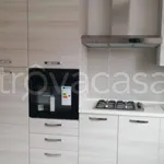 Rent 3 bedroom apartment of 100 m² in Curti