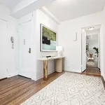 Rent 1 bedroom apartment of 81 m² in New York